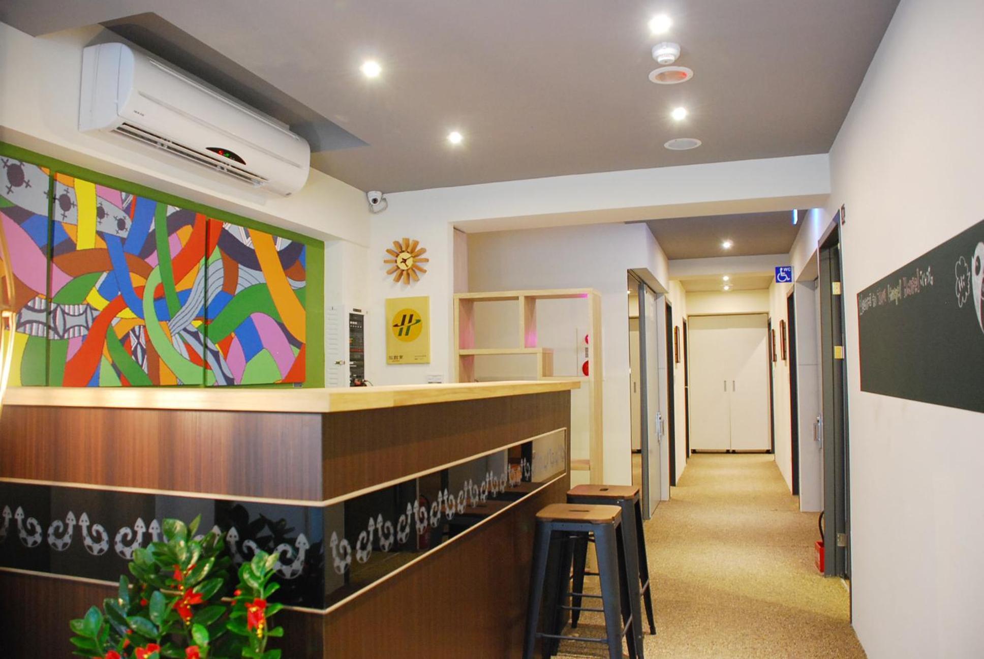 Taipei Livepal Hostel Exterior photo